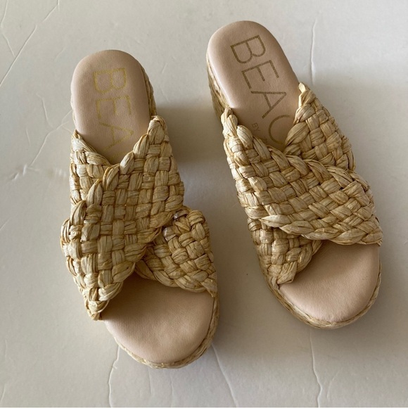 NWOT Beach By Matisse Anthropologie Reflection Neutral Raffia Platform Sandals 6 - Picture 1 of 5